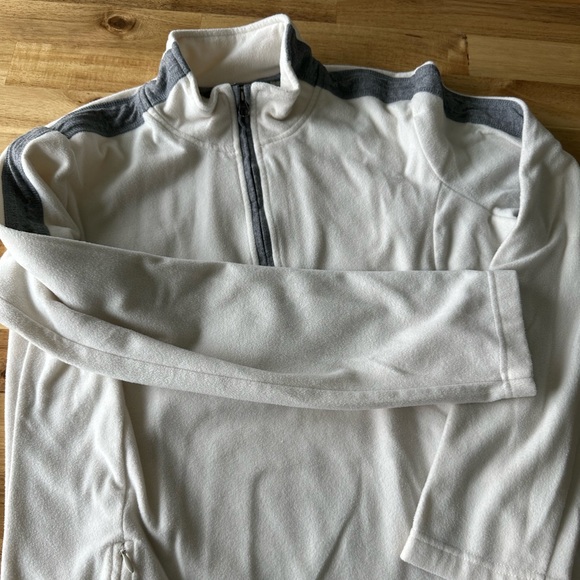 Eddie Bauer white fleece half-zip sweater - Picture 2 of 5